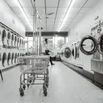 contoh analisis SWOT usaha laundry
