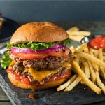 Usaha Burger Rumahan: Peluang, Modal dan Cara Memulainya
